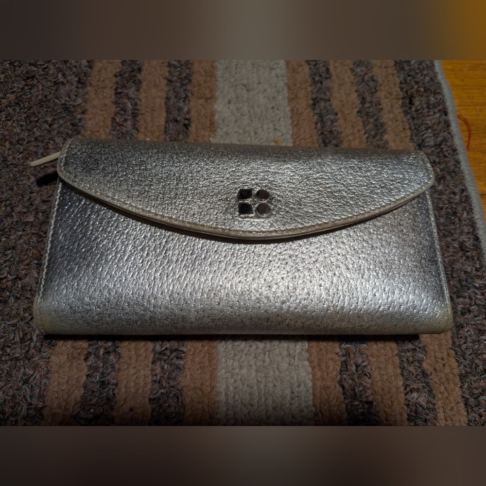 Kate Spade Tarrytown Metallic Silver Wallet